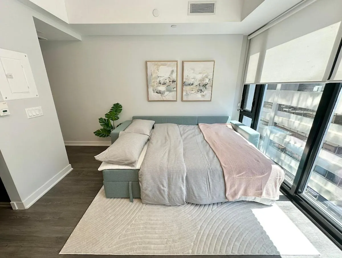 Condo In Yorkville - Newly Furnished Luxury Unit Toronto Kanada